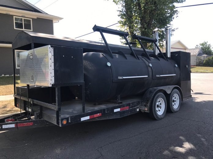 Smoked & Sauced Mobile BBQ making debut at Food Truck Warz bdnmb.ca